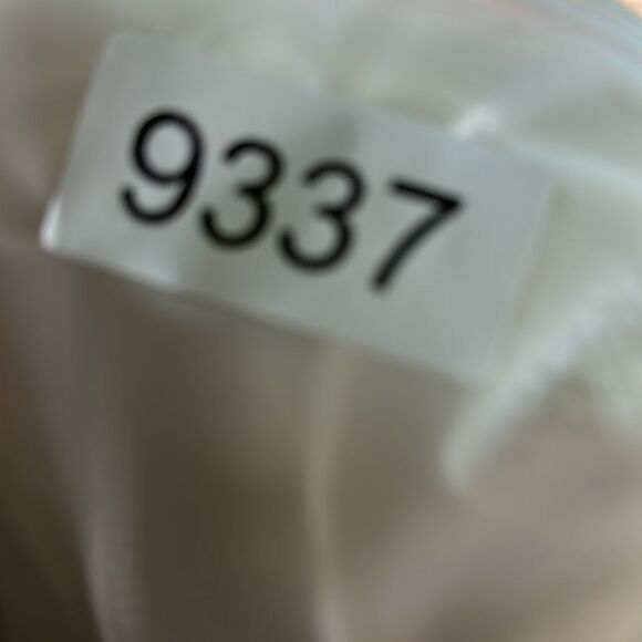 NWT Madhappy Unisex Prism Capsule White Sweatshirt Rainbow Graphic Design - L - Picture 8 of 8